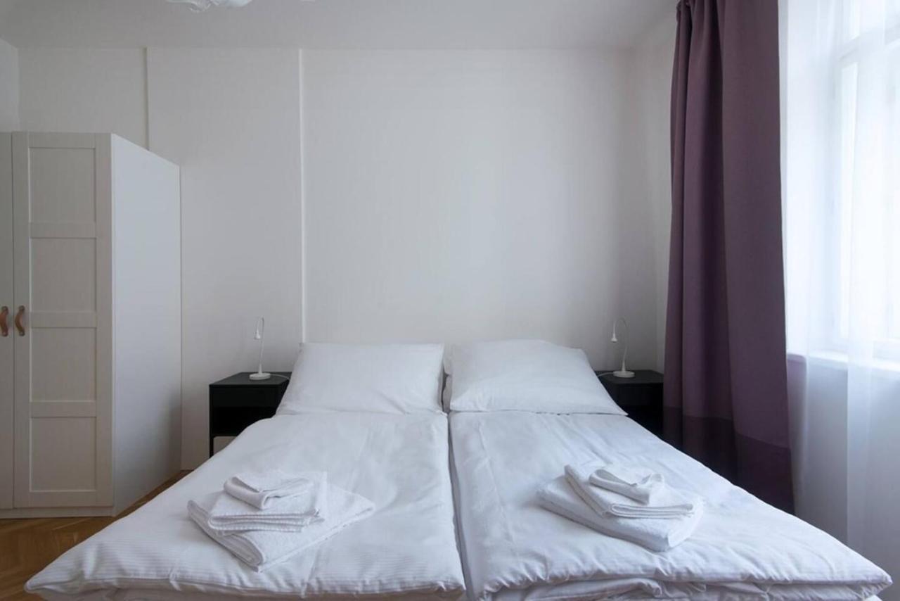 Veleslavin Apartments Prague Extérieur photo